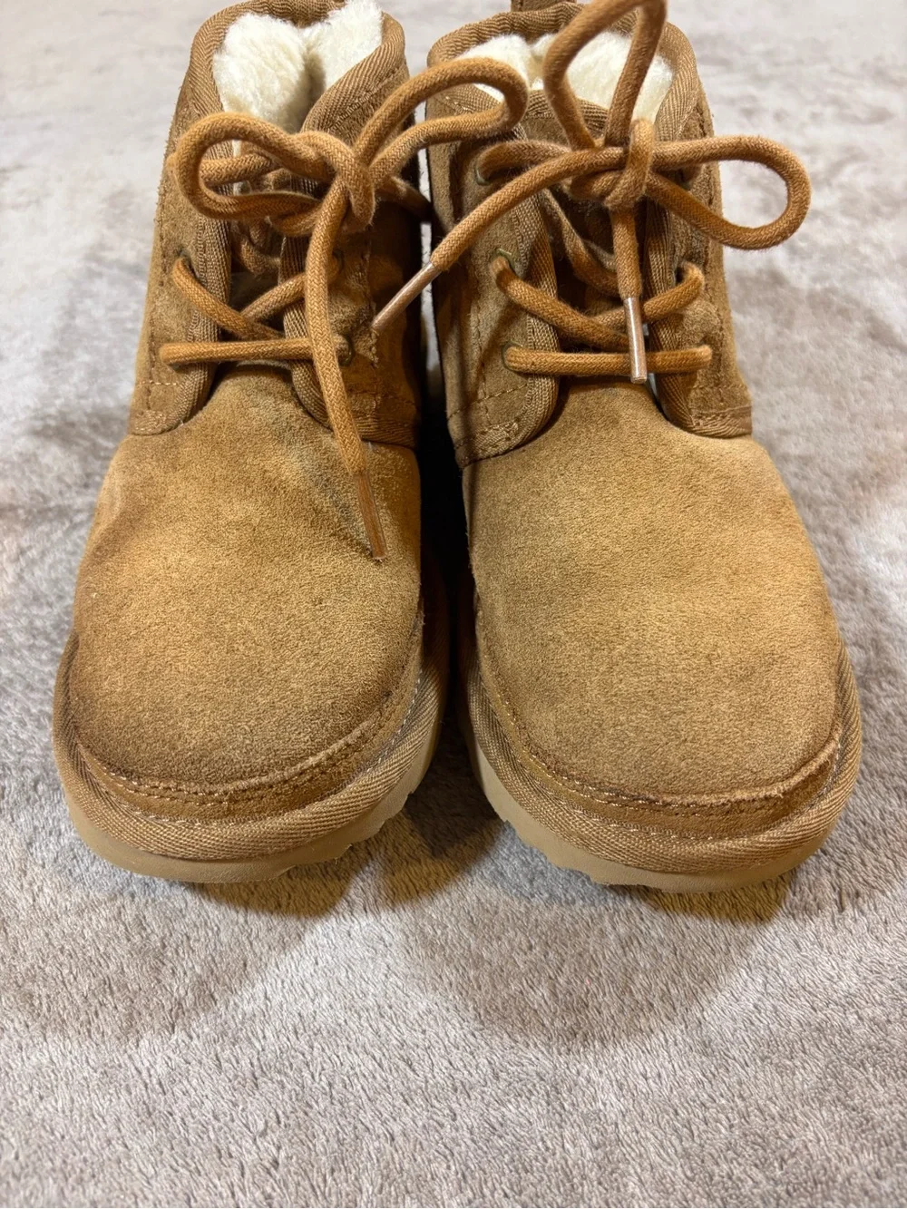UGG Neumel II Chestnut Brown Suede Lace-Up Shearling Boots Kids Size 2
